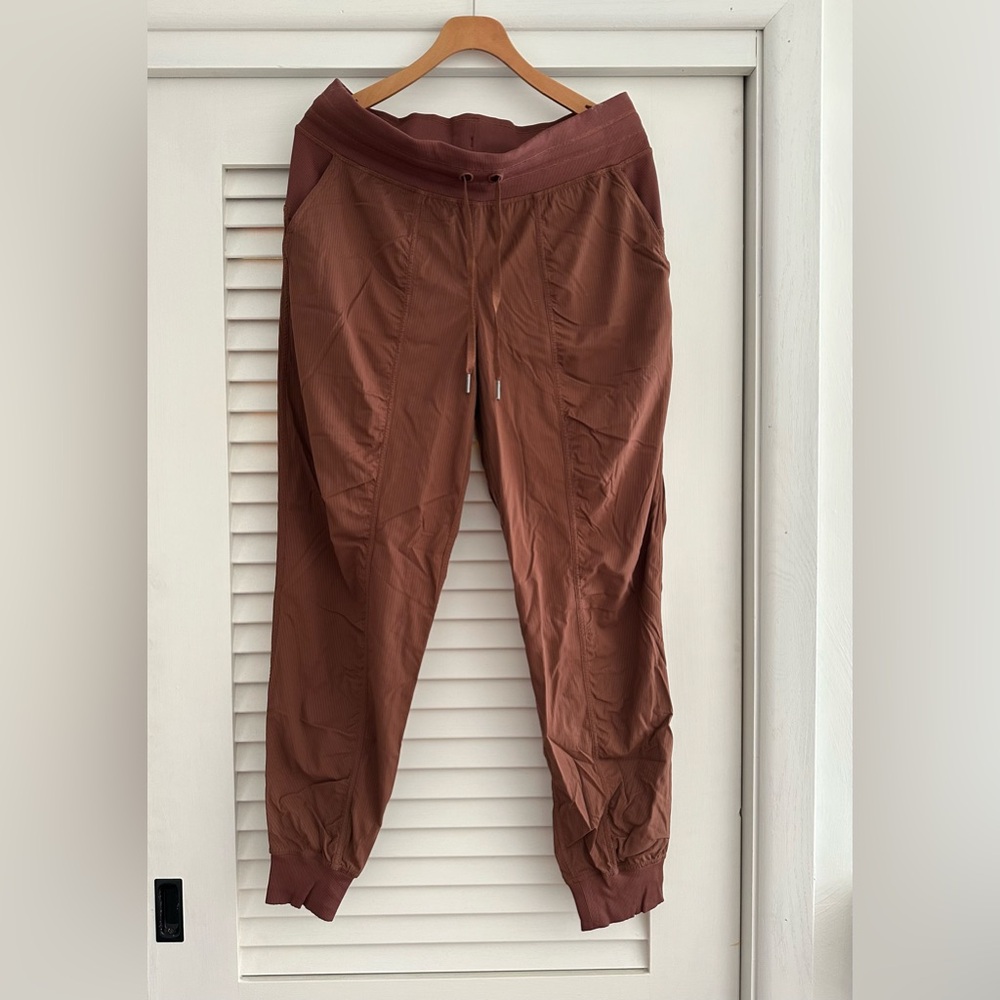lululemon Dance Studio Mid-Rise Jogger
*Full Length